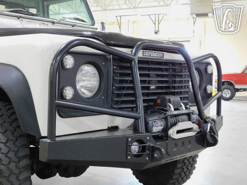 1986 Land Rover Defender