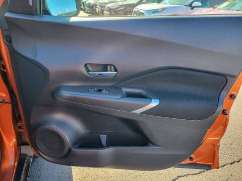 2023 Nissan Kicks SV