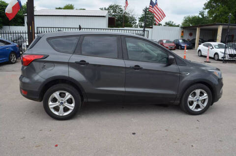 2019 Ford Escape S