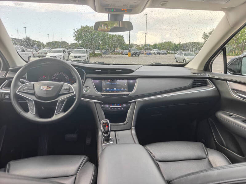 2018 Cadillac XT5 Luxury