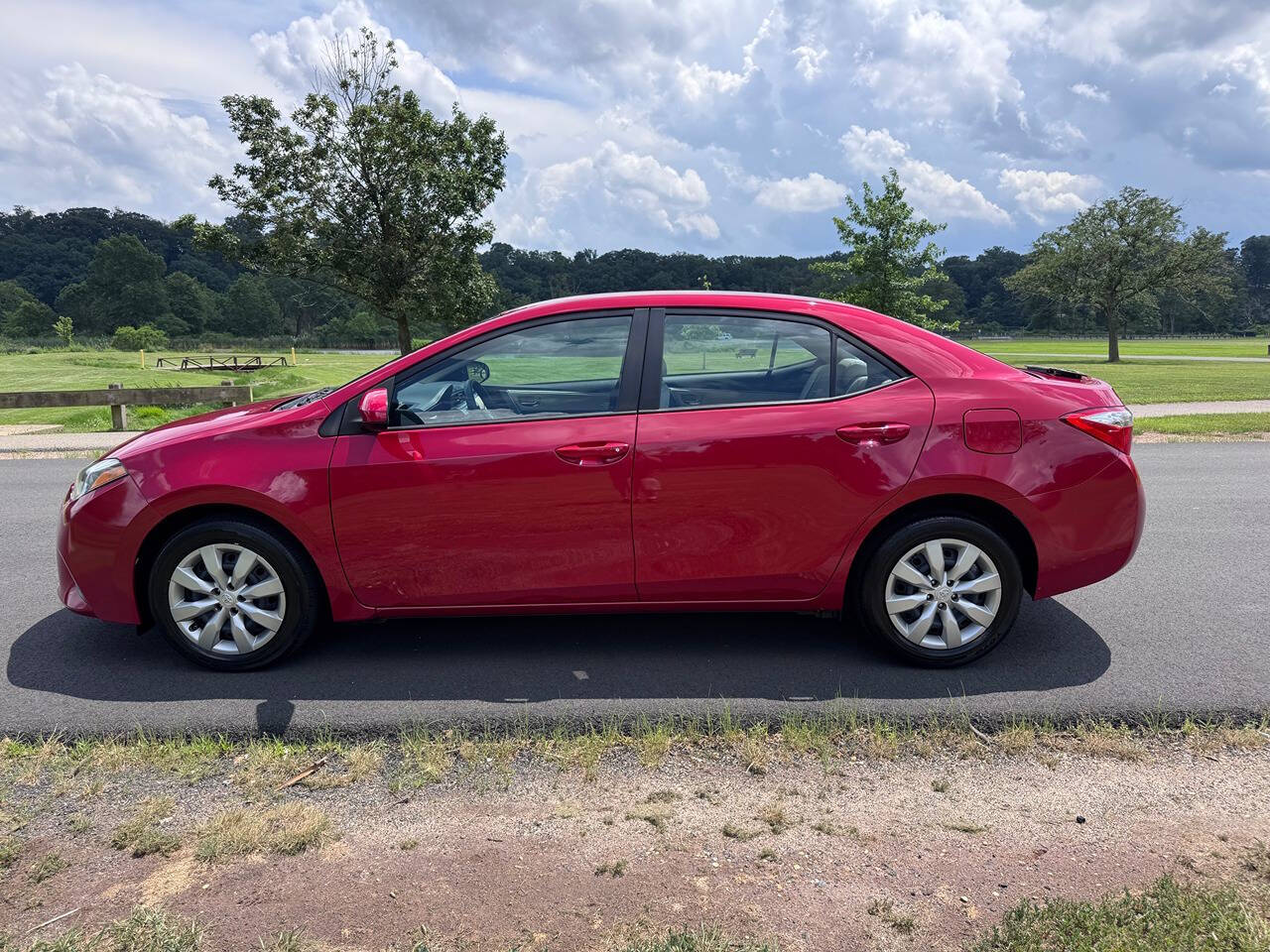 2015 Toyota Corolla 28