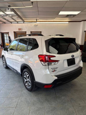 2021 Subaru Forester Premium
