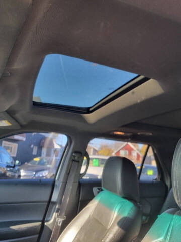 2014 Ford Explorer Sport