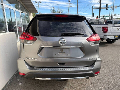 2018 Nissan Rogue SL
