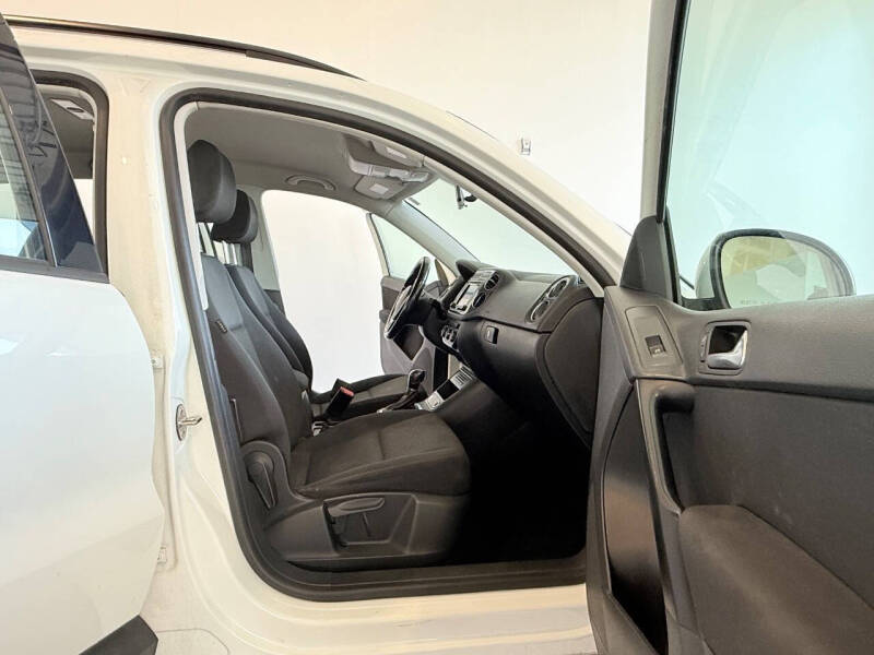 2017 Volkswagen Tiguan 2.0T S