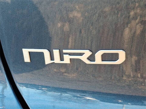 2025 Kia Niro EX Touring