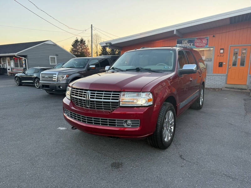 2013 Lincoln Navigator for sale at Lehigh Valley Truck n Auto LLC. in Schnecksville PA