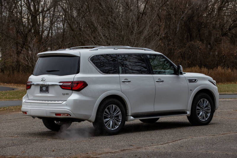2019 Infiniti QX80 Luxe