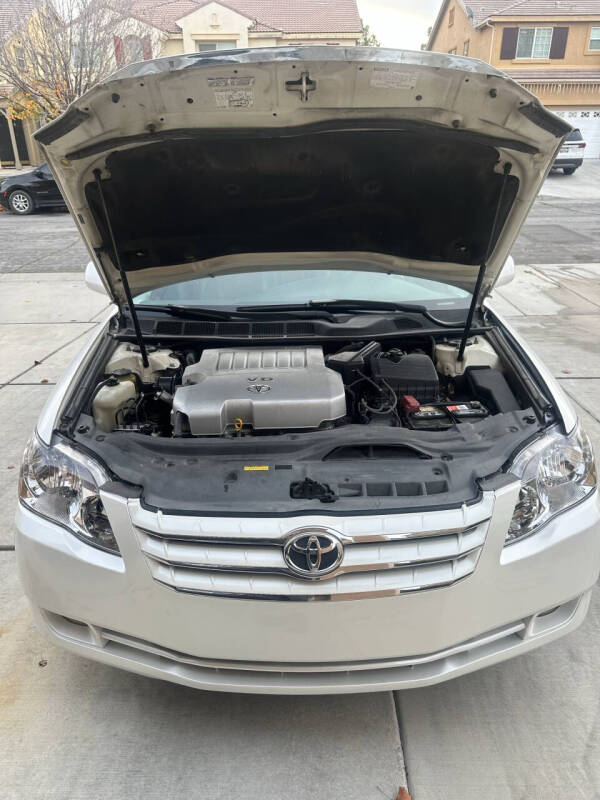 2006 Toyota Avalon XLS