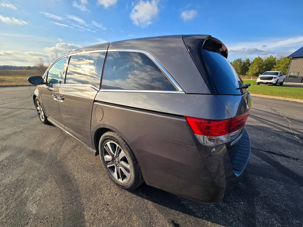 2014 Honda Odyssey for sale at Dedicated Auto Sales Inc in Elk River, MN