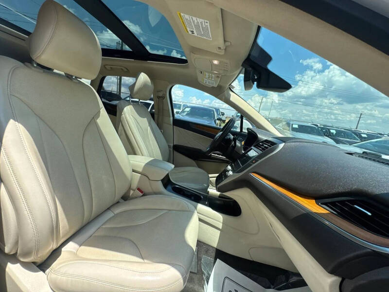 2016 Lincoln MKC Reserve