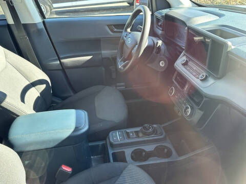 2022 Ford Maverick XL