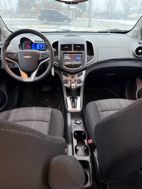 2015 Chevrolet Sonic LT Auto