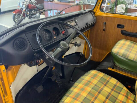 1976 Volkswagen Westfalia