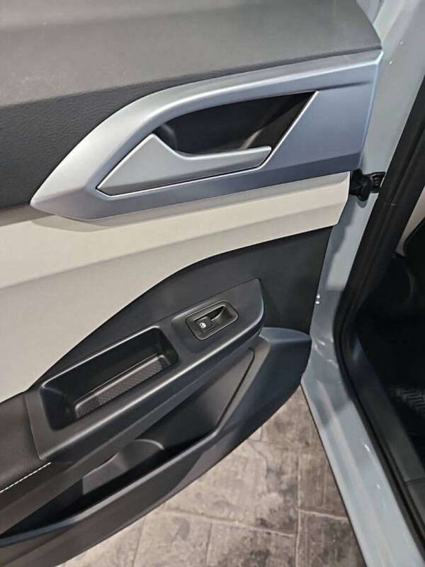 2026 Volkswagen Taos SE 4Motion