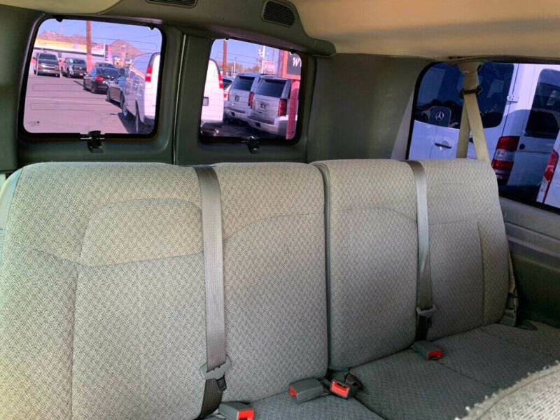 2017 Chevrolet Express LT 3500