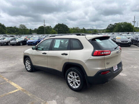 2015 Jeep Cherokee Sport