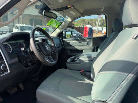 2016 RAM 1500 SLT