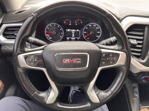 2017 GMC Acadia SLE-2