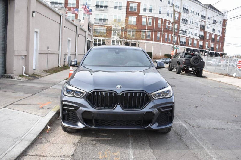 2022 BMW X6 xDrive40i