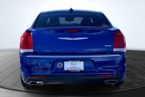 2018 Chrysler 300 Touring