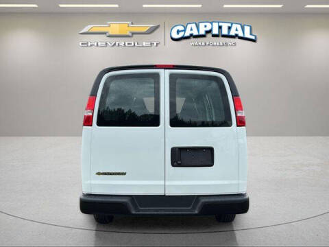 2026 Chevrolet Express 2500