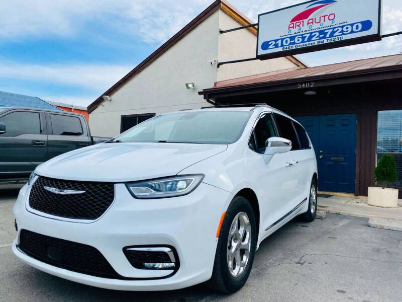 2022 Chrysler Pacifica for sale at AR1 Auto Group in San Antonio TX