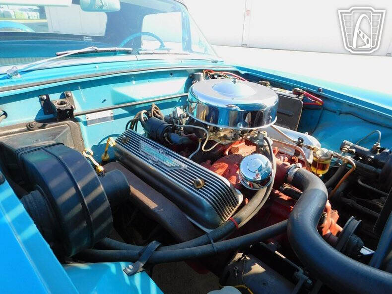 1956 Ford Thunderbird