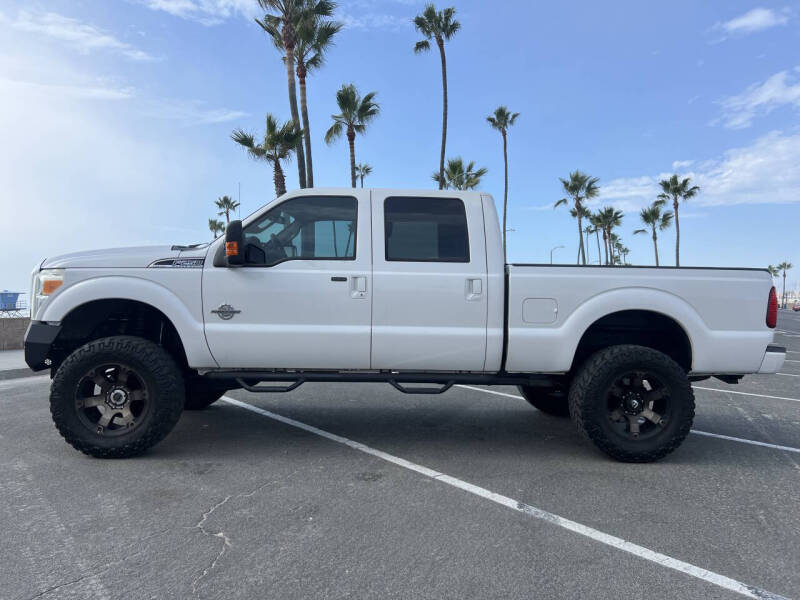2015 Ford F-250 Super Duty Lariat's photo