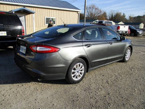 2016 Ford Fusion S