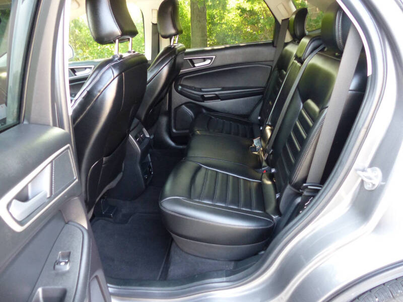 2021 Ford Edge SEL