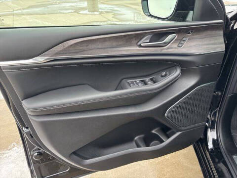 2025 Jeep Grand Cherokee L Overland