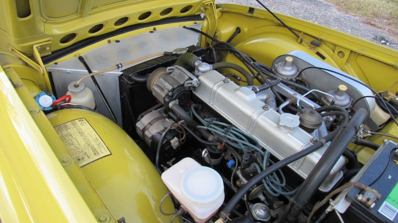 1976 Triumph TR6 23
