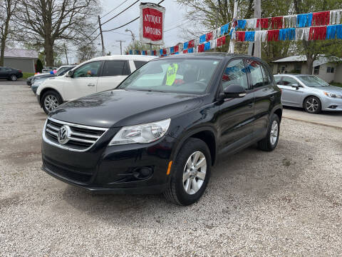 2009 Volkswagen Tiguan for sale at Antique Motors in Plymouth IN