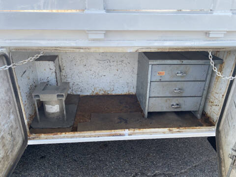 2007 Freightliner M2 106