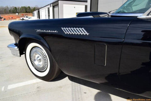1957 Ford Thunderbird