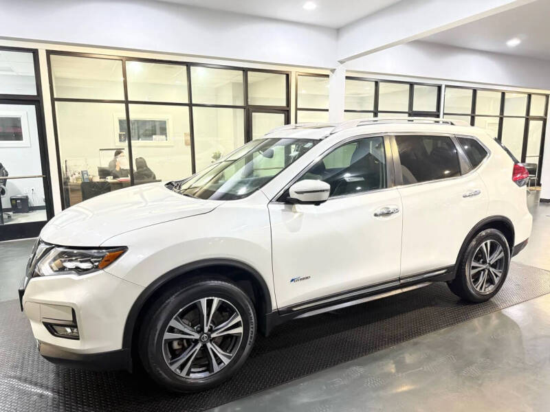 2017 Nissan Rogue Hybrid