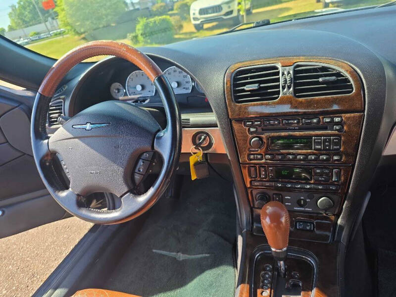 2003 Ford Thunderbird