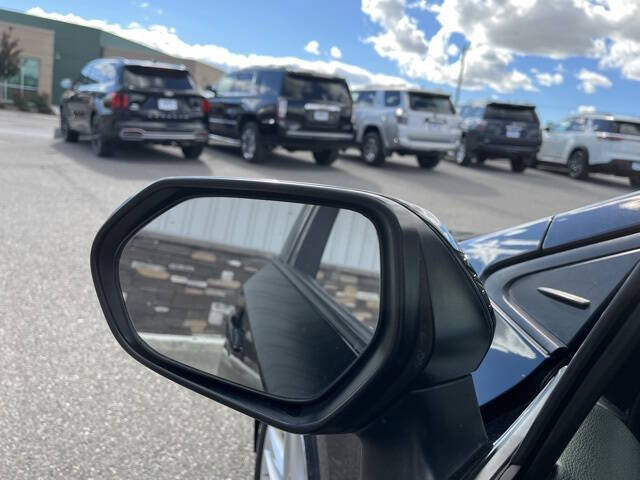 2019 Toyota Corolla Hatchback SE