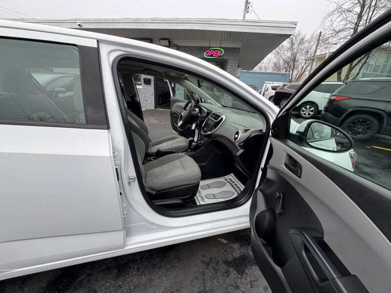 2017 Chevrolet Sonic LT Auto Fleet