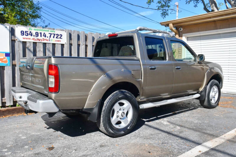 2001 Nissan Frontier XE