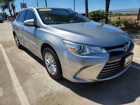 2016 Toyota Camry LE