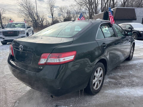 2011 Toyota Camry LE
