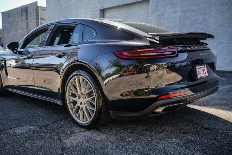 2020 Porsche Panamera