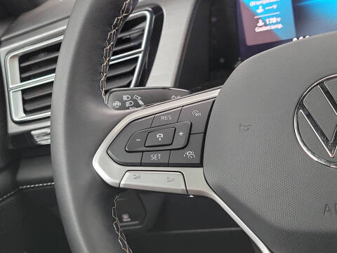 2024 Volkswagen Atlas Cross Sport SE