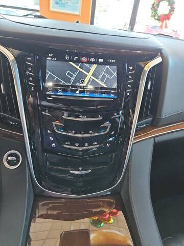 2019 Cadillac Escalade Luxury