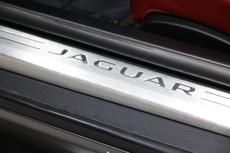 2019 Jaguar F-TYPE P340