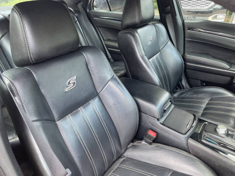 2017 Chrysler 300 S Alloy Edition