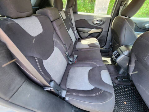 2018 Jeep Cherokee Latitude
