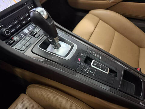 2017 Porsche 911 Turbo S